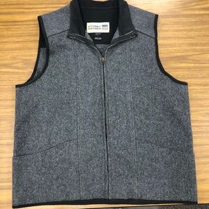 Stormy Kromer Vest with zipper front
